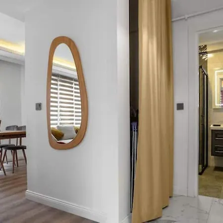 Апартаменты Boho-chic 1br In Firuzaga - Near Galata Стамбул